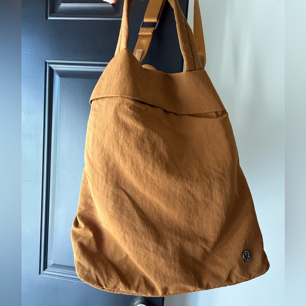 lululemon on my level 2.0 tote bag - Picture 10 of 11